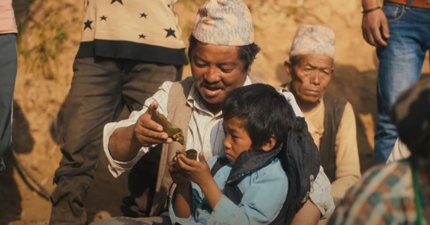 चलचित्र 'गाउँ आएको बाटो’को पहिलो गीत ‘राई माईला’ सार्वजनिक - भिडिओसहित
